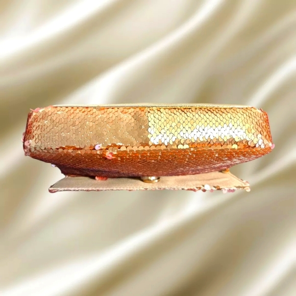 Nicole Miller Sequin Shoulder Bag (Gold) NYE - Picture 2 of 12